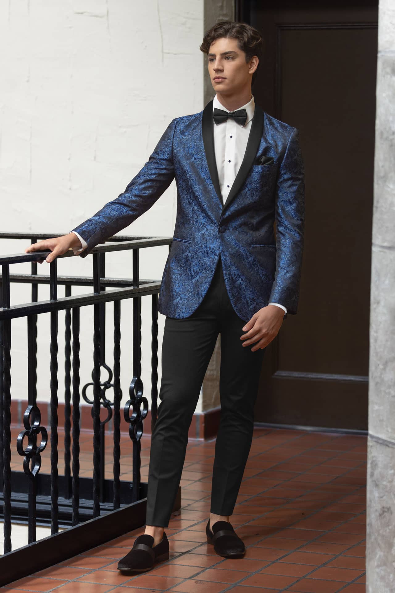 PROM: Diamond Rental Collection